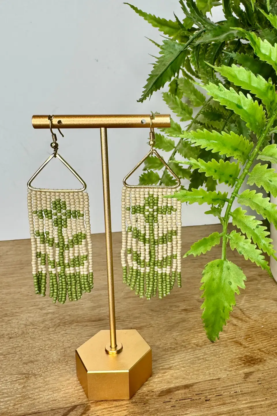 Green Folk Floral Seed Bead Earrings