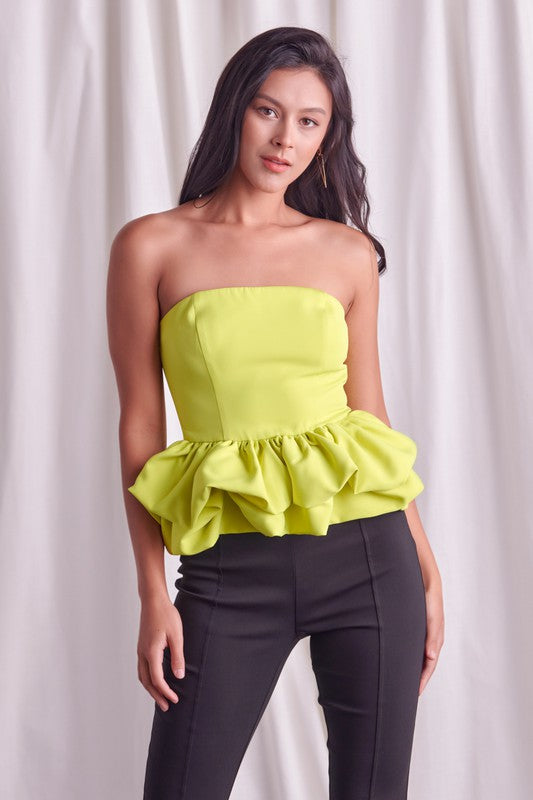 OFF THE SHOULDER RUFFLE TOP