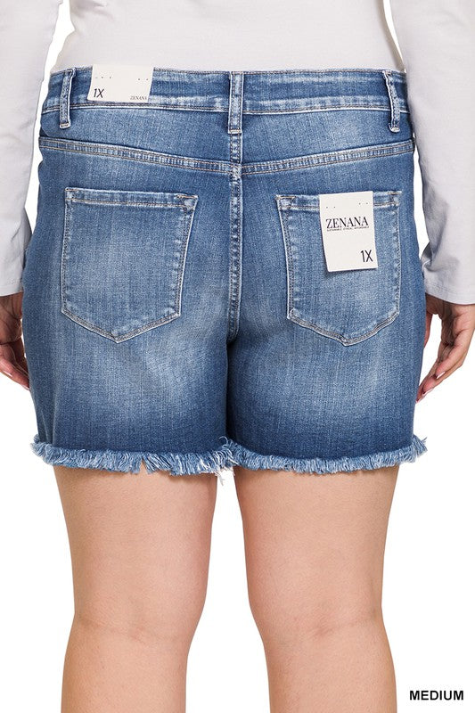 PLUS MID RISE RAW FRAYED HEM DENIM SHORTS