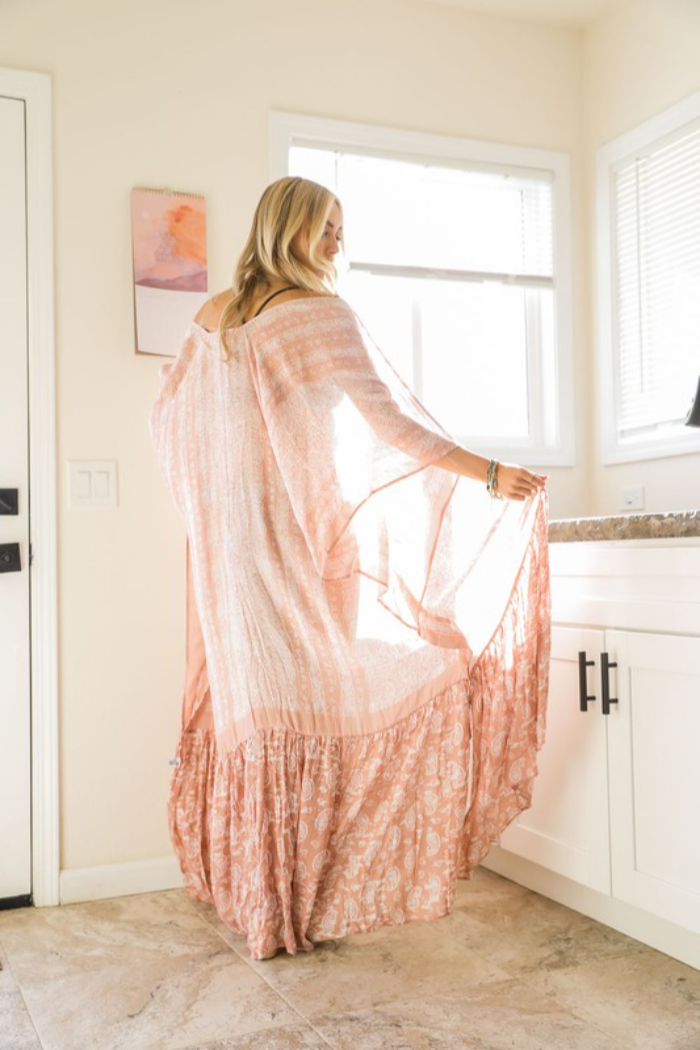 PAISLEY TAPESTRY FREE FLOW KIMONO