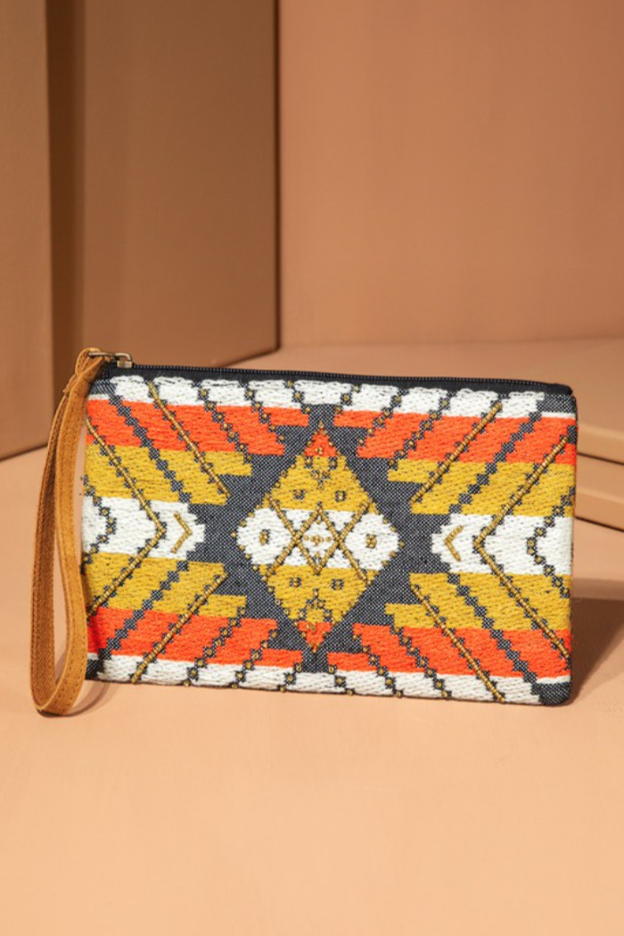 HOPE HANDMADE ETHNIC PATTERN CLUTCH